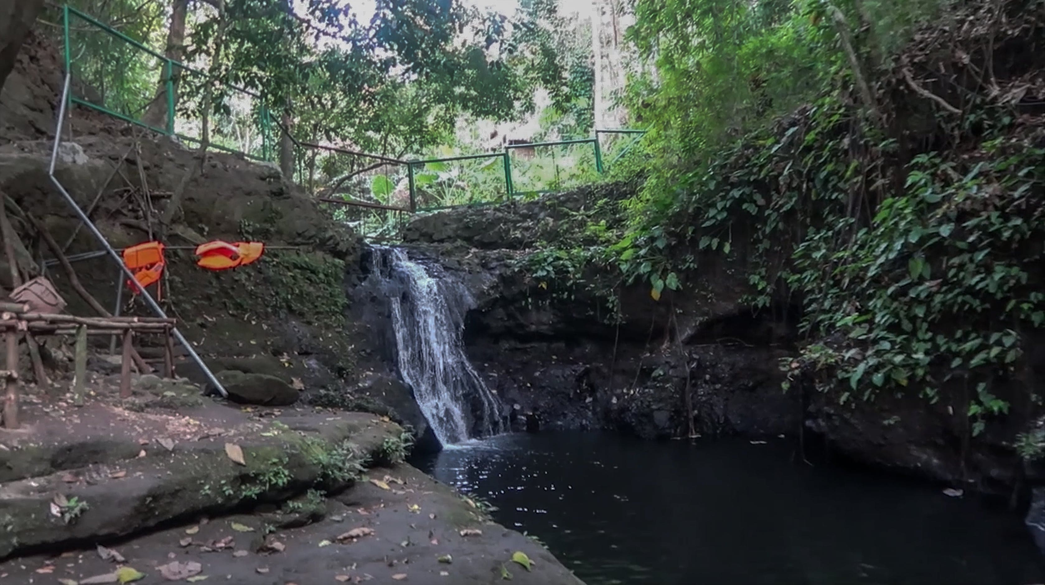 el kabayo waterfalls subic bay philippines